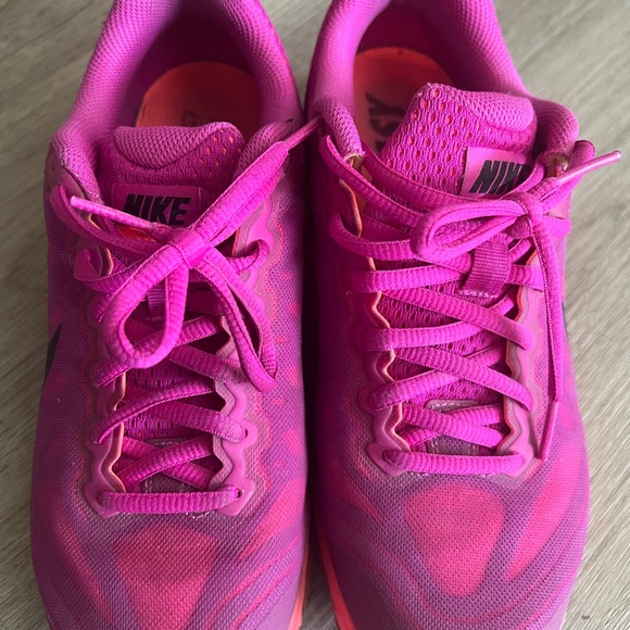 Nike Running shoe - Picture 4 of 5